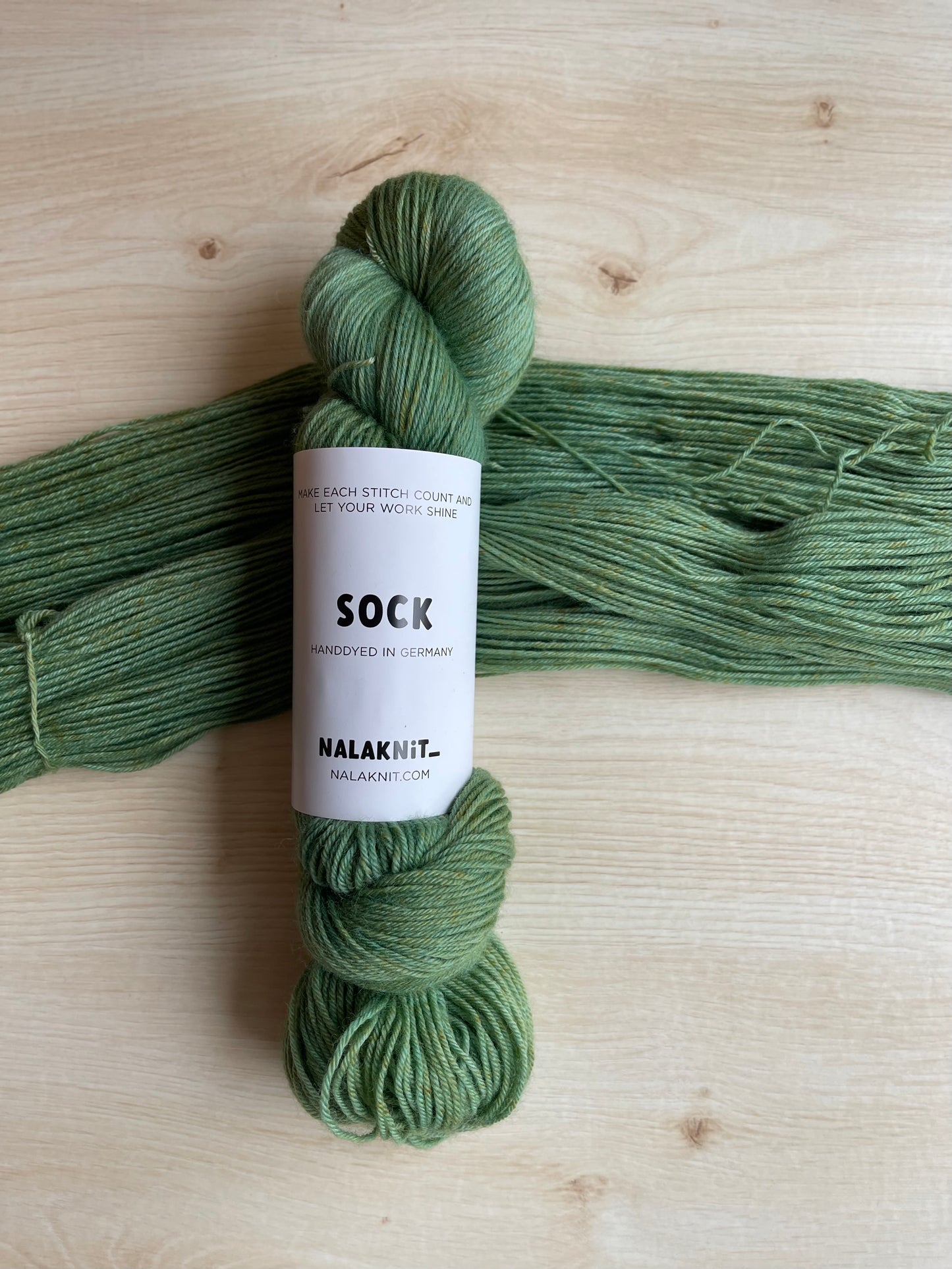 MUTED LEAF | JOB DYEING