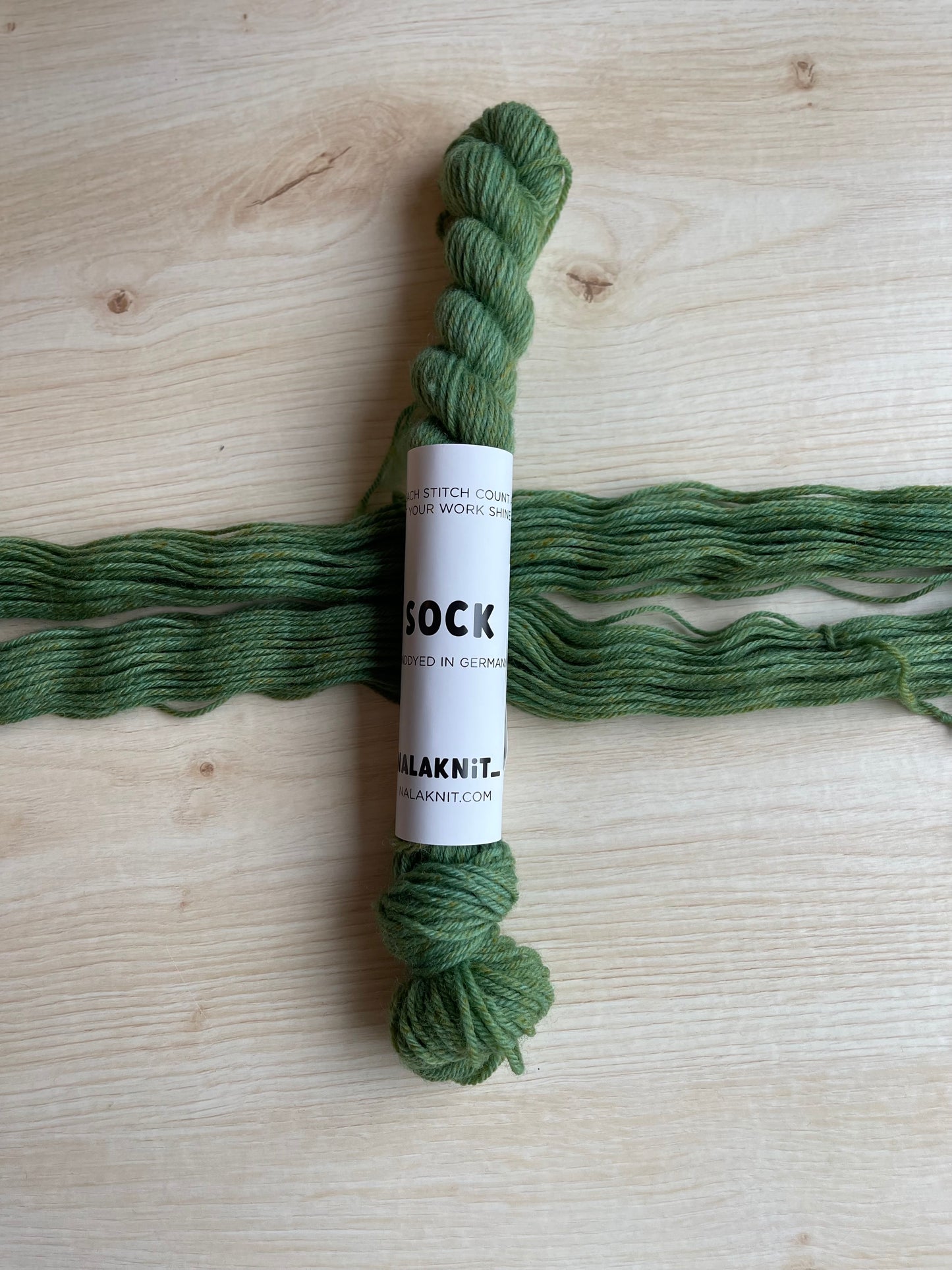 MUTED LEAF | JOB DYEING