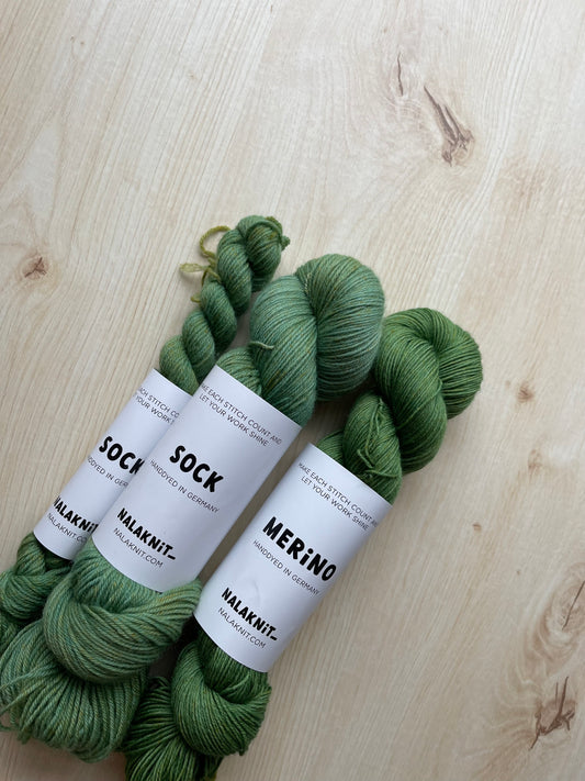 MUTED LEAF | JOB DYEING