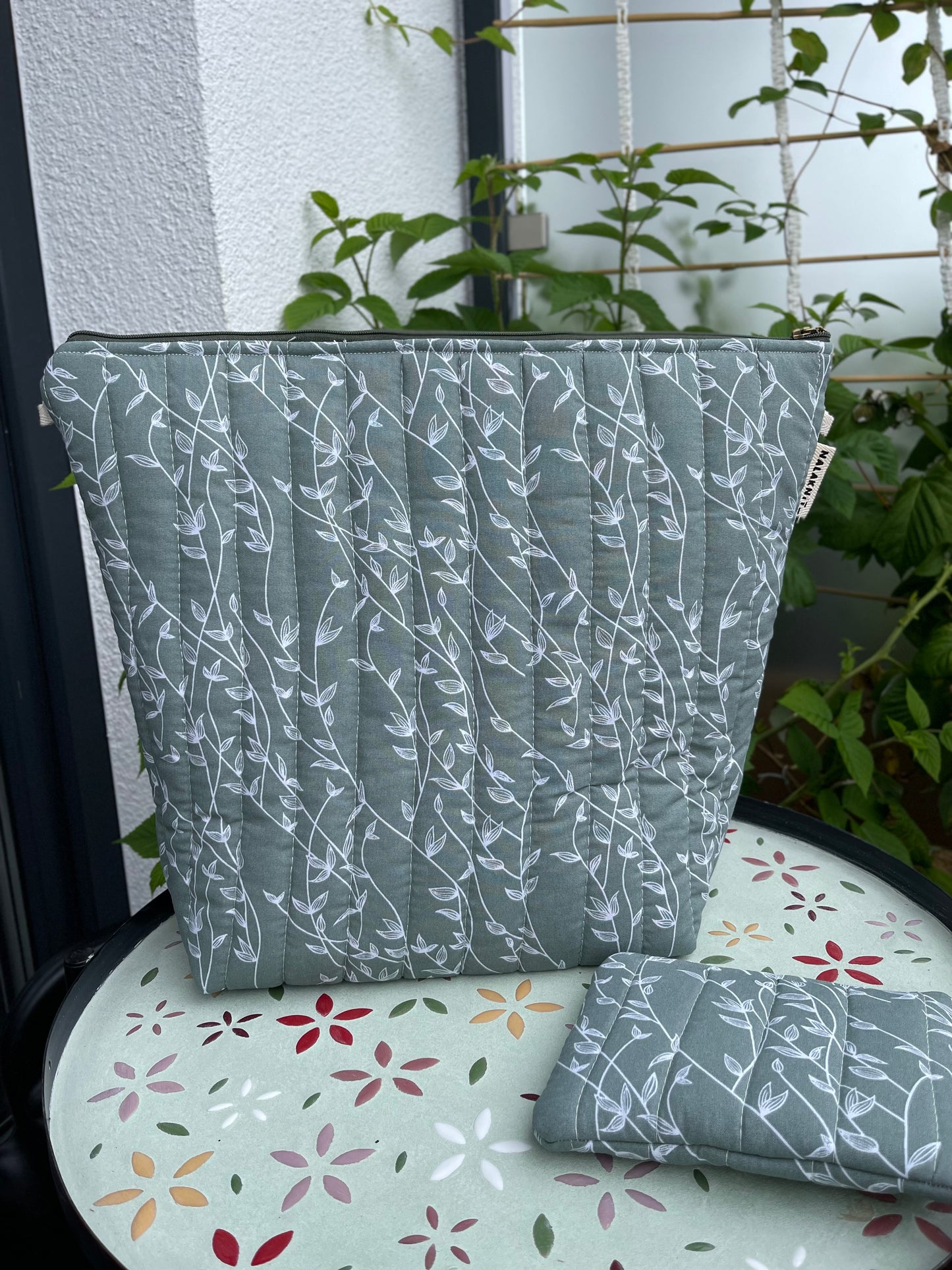 PLANTFUL MOMENTS | PROJEKTTASCHEN