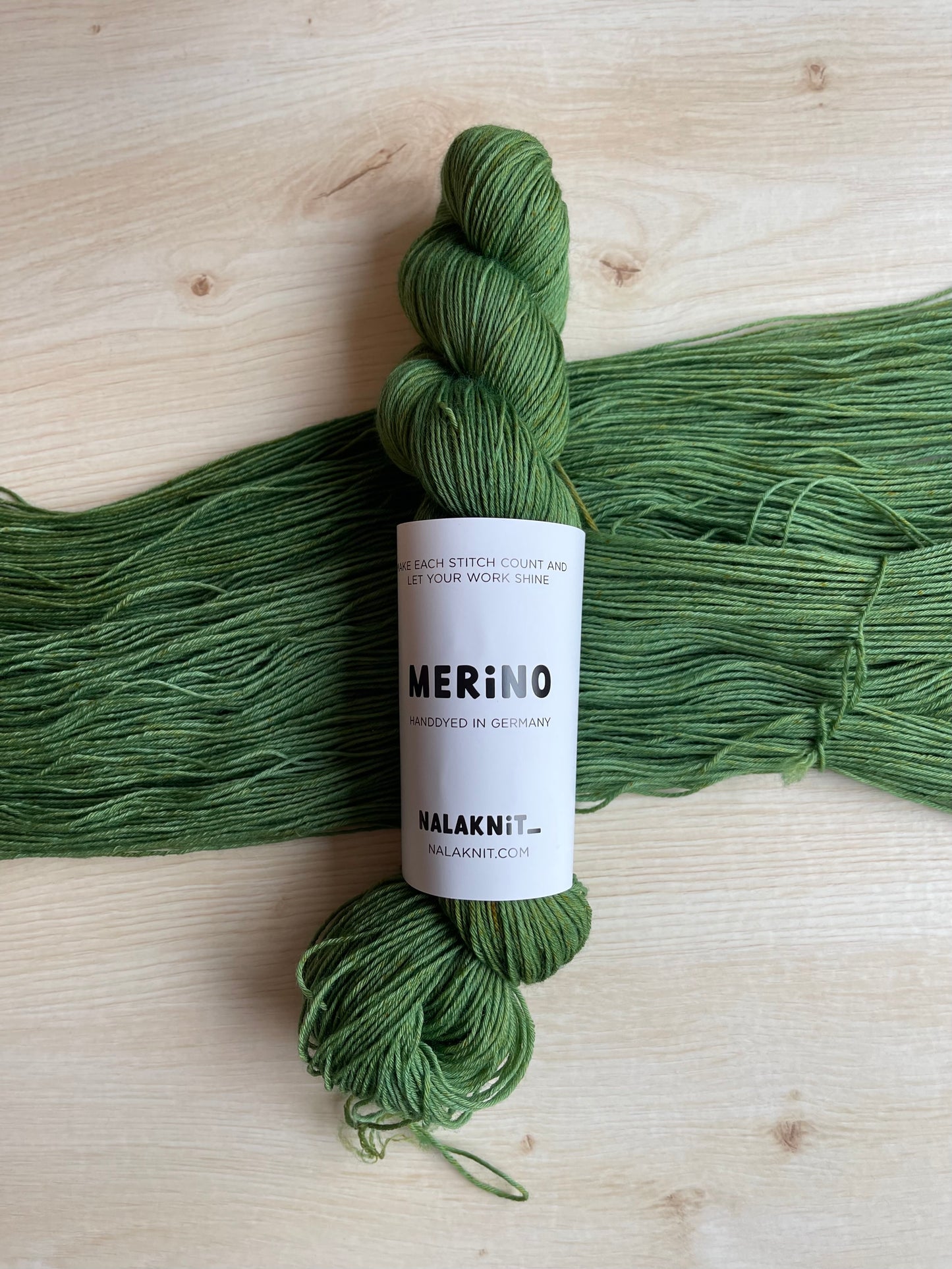 MUTED LEAF | JOB DYEING