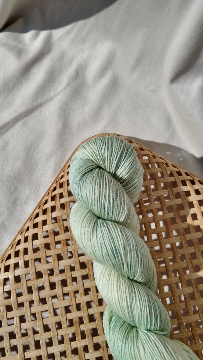 MERINO FROSTED LEAFES