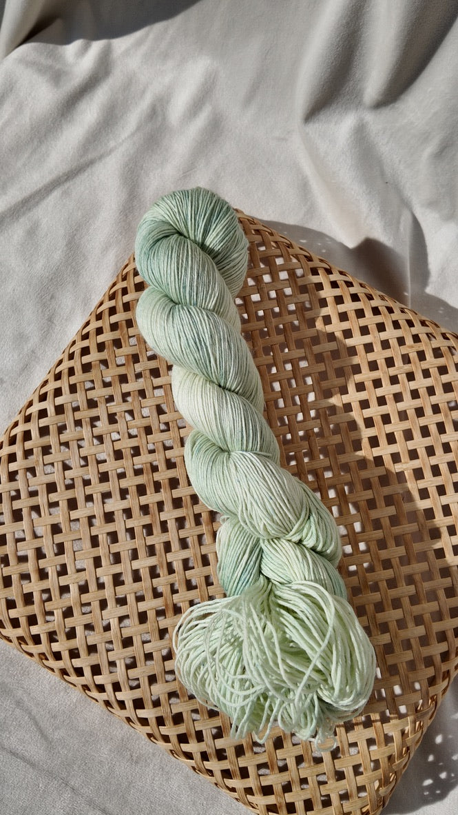 MERINO FROSTED LEAFES