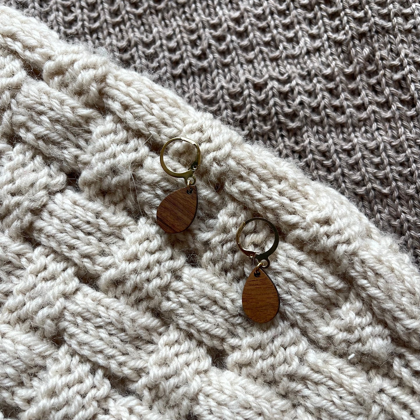 WOODEN STITCH MARKER