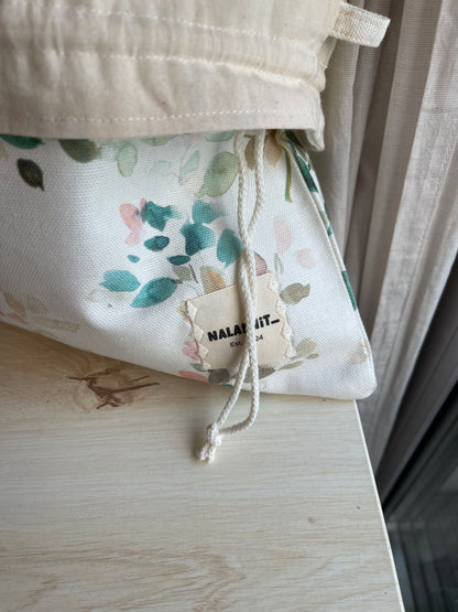 Frosted Leafes drawstring bag