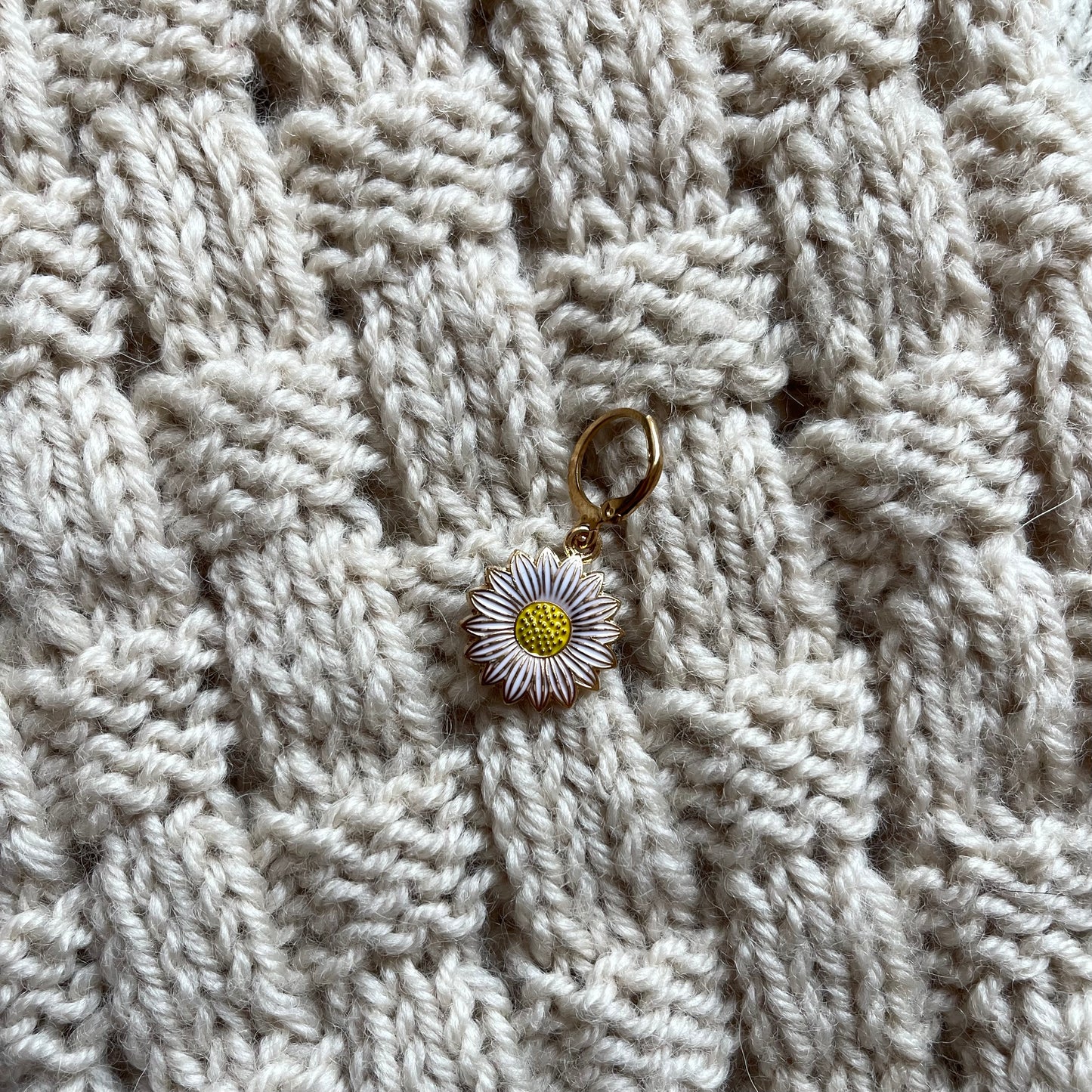 FLOWER STITCH MARKER