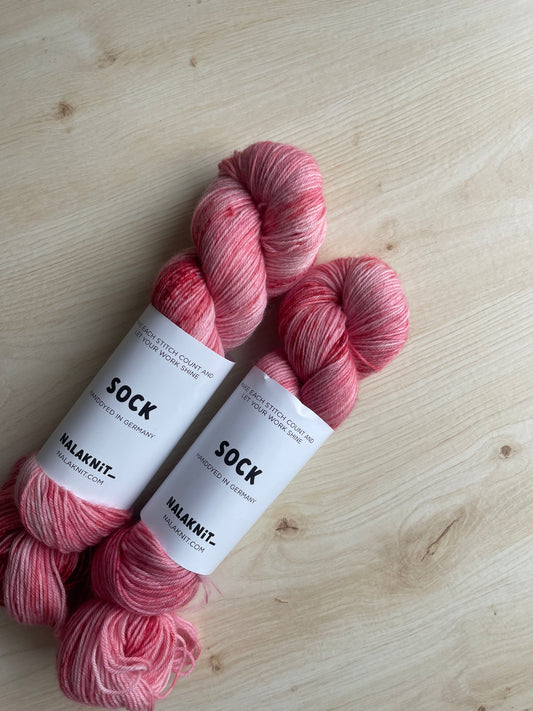 SOFT PETALS | SOCK
