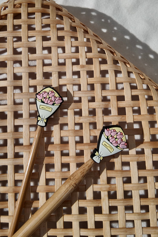 NADELSCHUTZ BLUMENSTRAUß