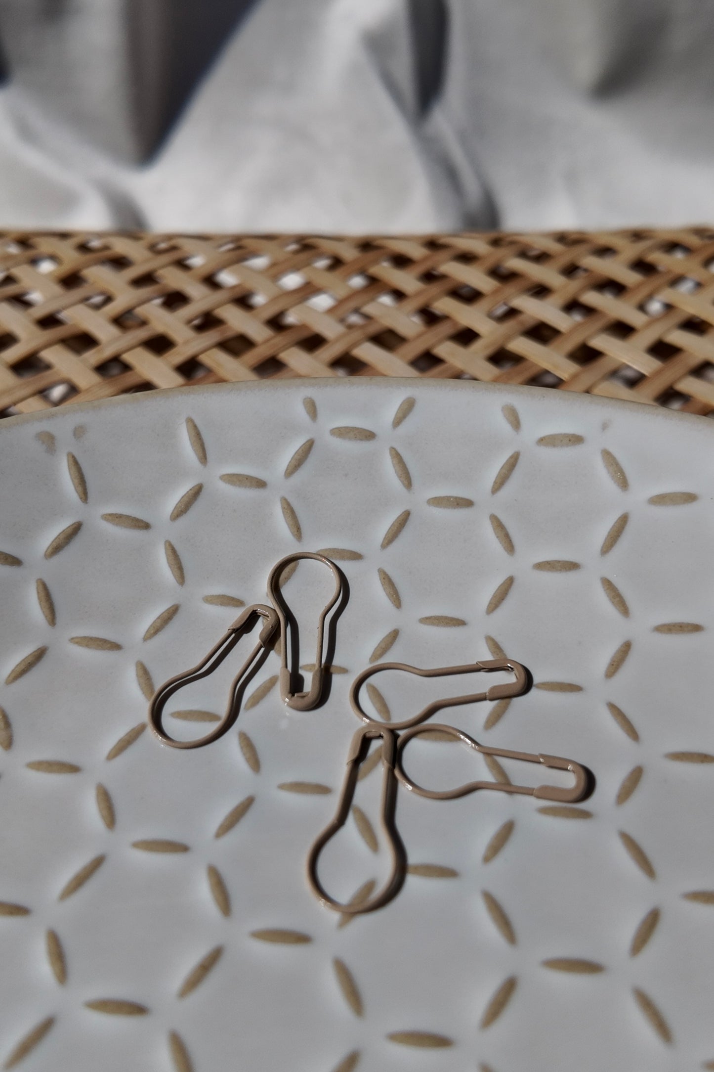 MASCHENMARKIERER BEIGE