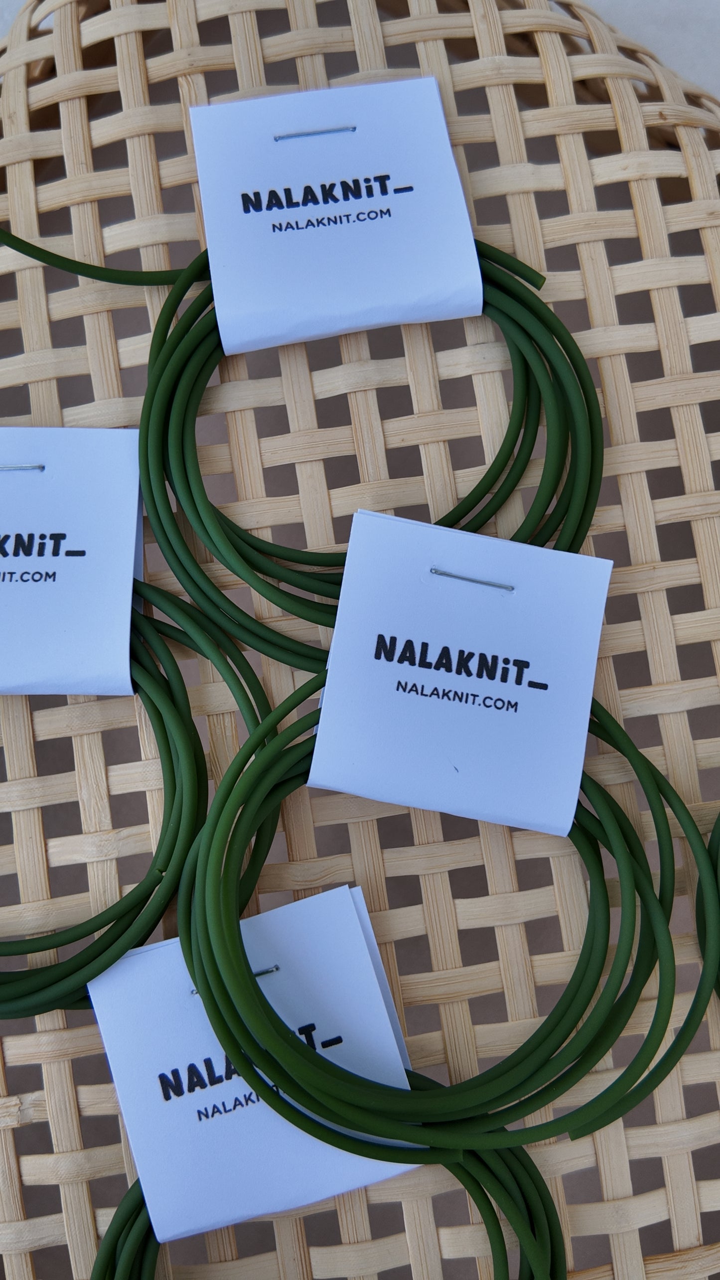 MASCHENHALTER OLIVEGRÜN