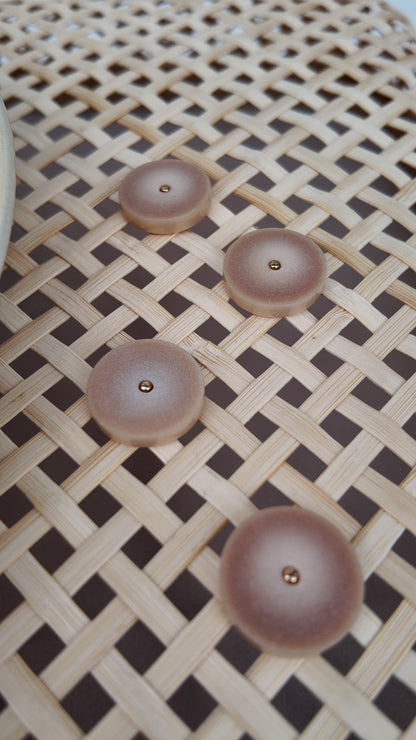 BUTTON RESIN GOLD LIGHT BROWN