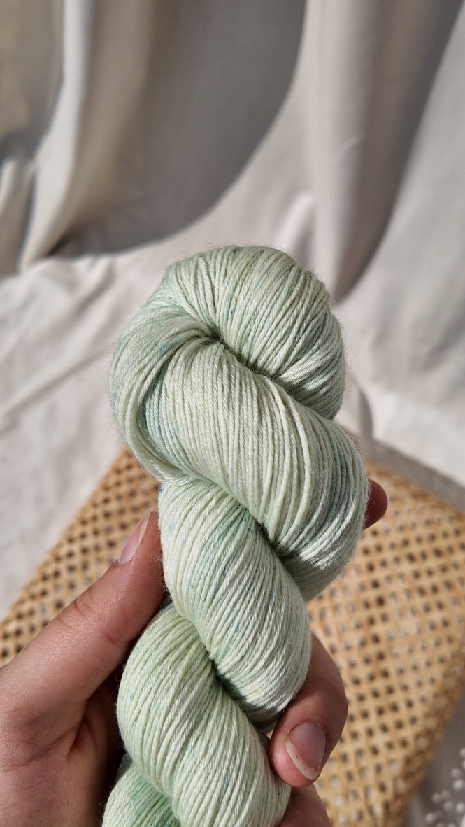 MERINO FROSTED LEAFES