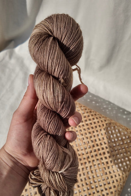 SOCKE DUSTY BROWN